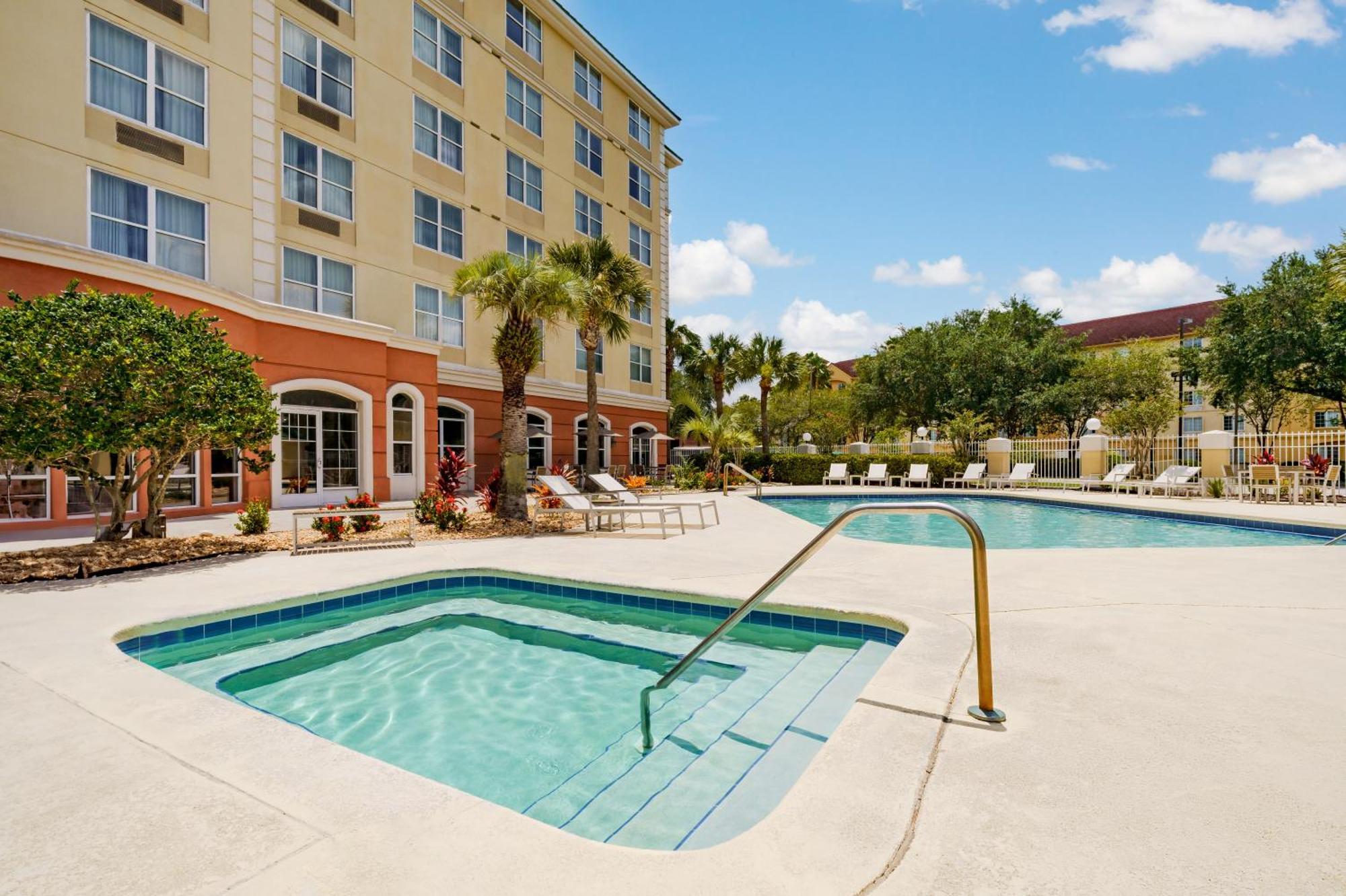 Country Inn & Suites By Radisson, Orlando Airport, Fl Exterior photo